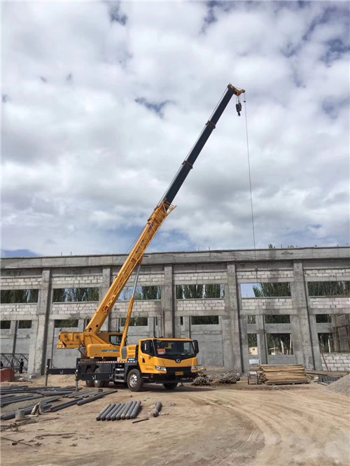 武隆区吊装作业前会做设备检查吗？安全保障措施有哪些？